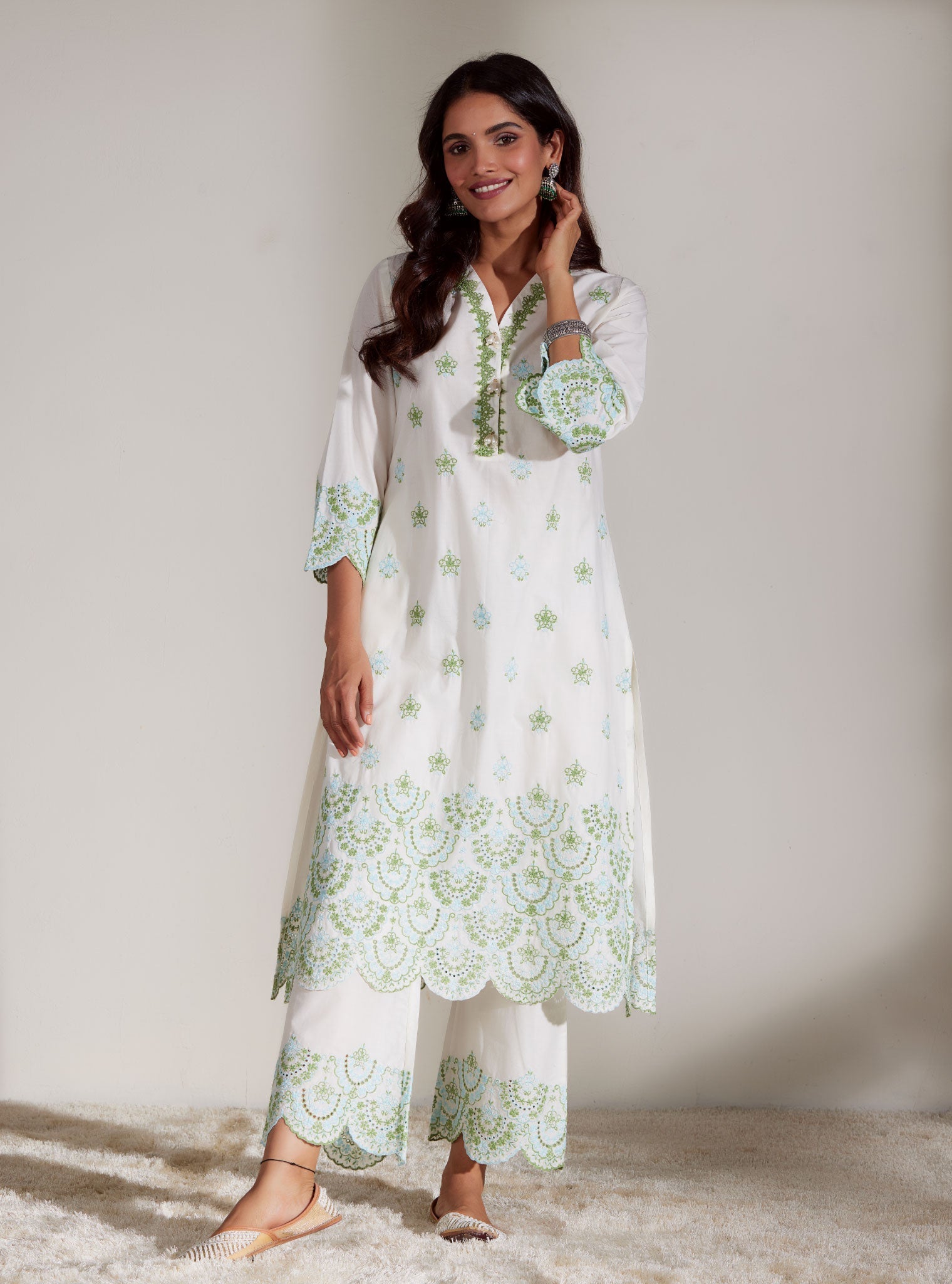 Mulmul Cotton Aviana White Kurta With Aviana White Pant