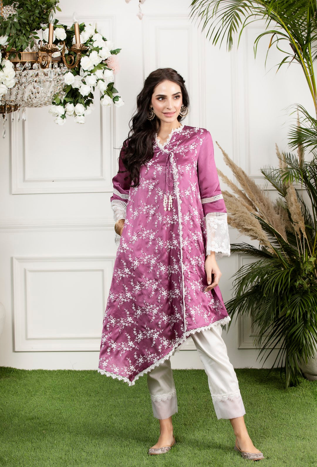 Mulmul Dandelion Kurta with Slim Organza Pyajamas