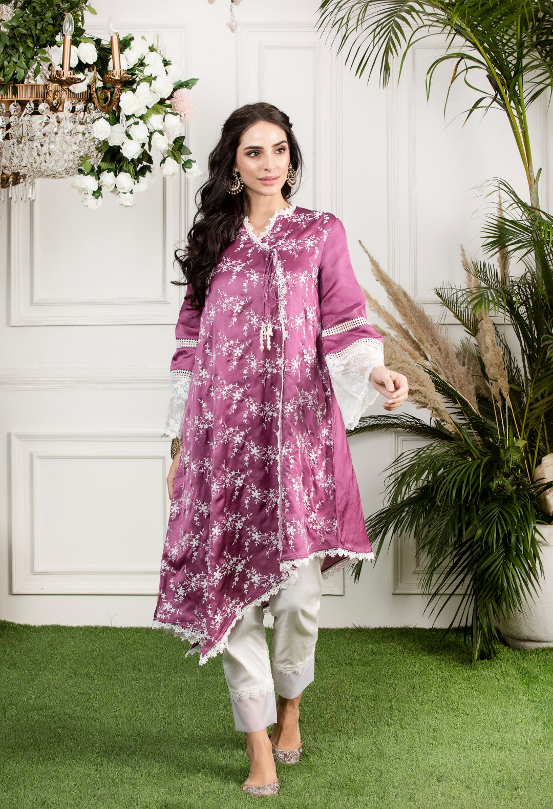 Mulmul Dandelion Kurta with Slim Organza Pyajamas