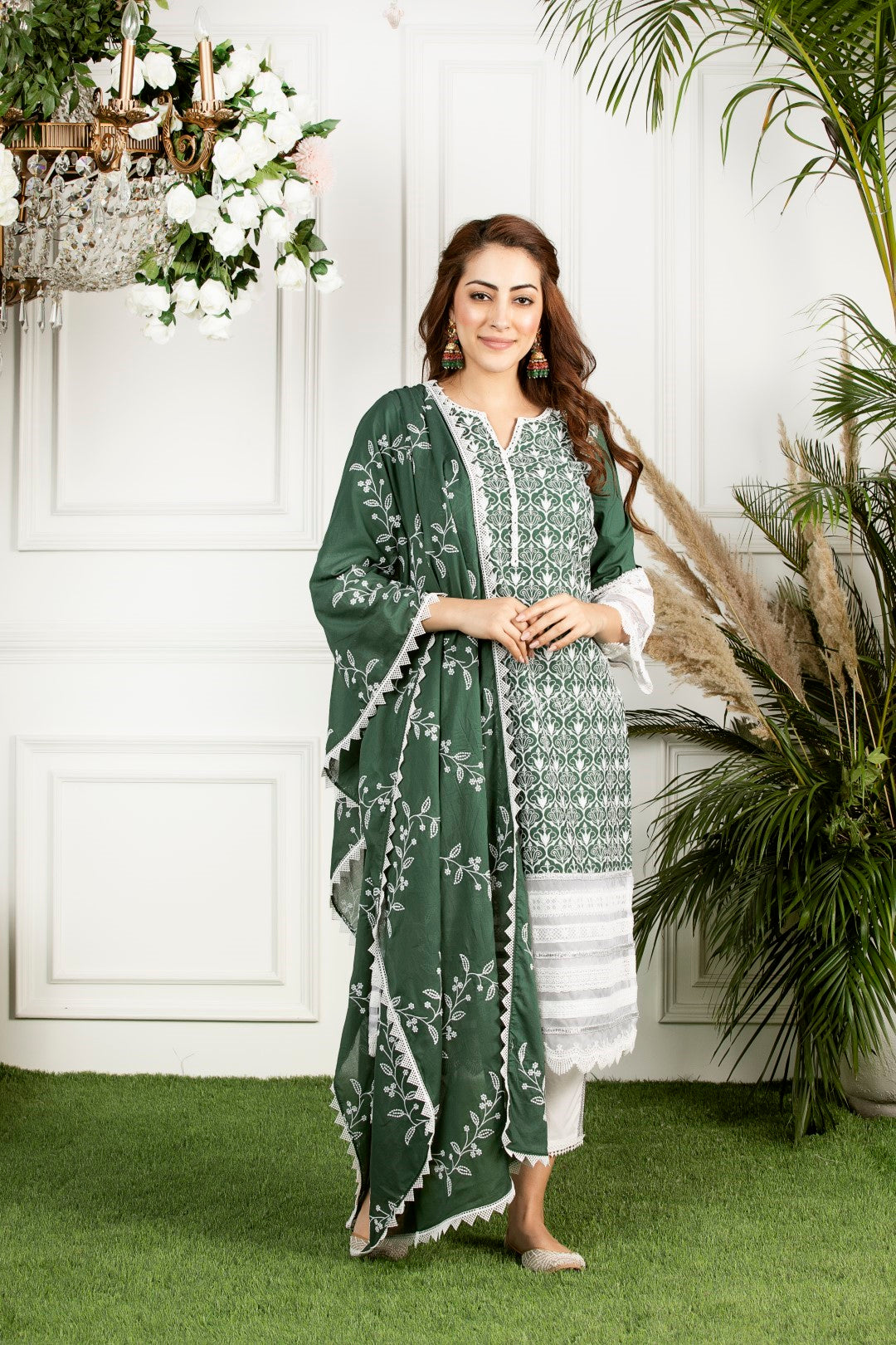 Mulmul Cotton Veronica Kurta With Mulmul Gota Stripe Pyajamas