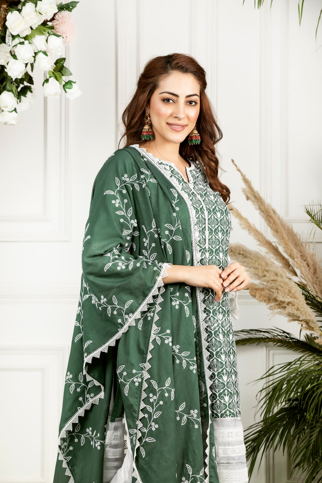 Mulmul Cotton Veronica Kurta With Mulmul Gota Stripe Pyajamas